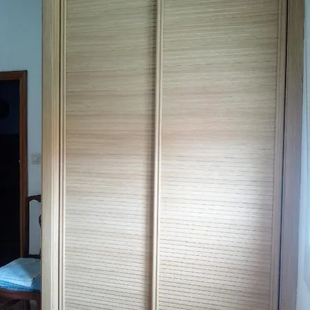 Appartement Piso De 4 *